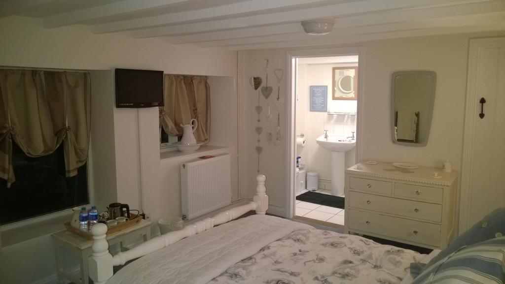 Troy House Bed & Breakfast Painswick Ruang foto