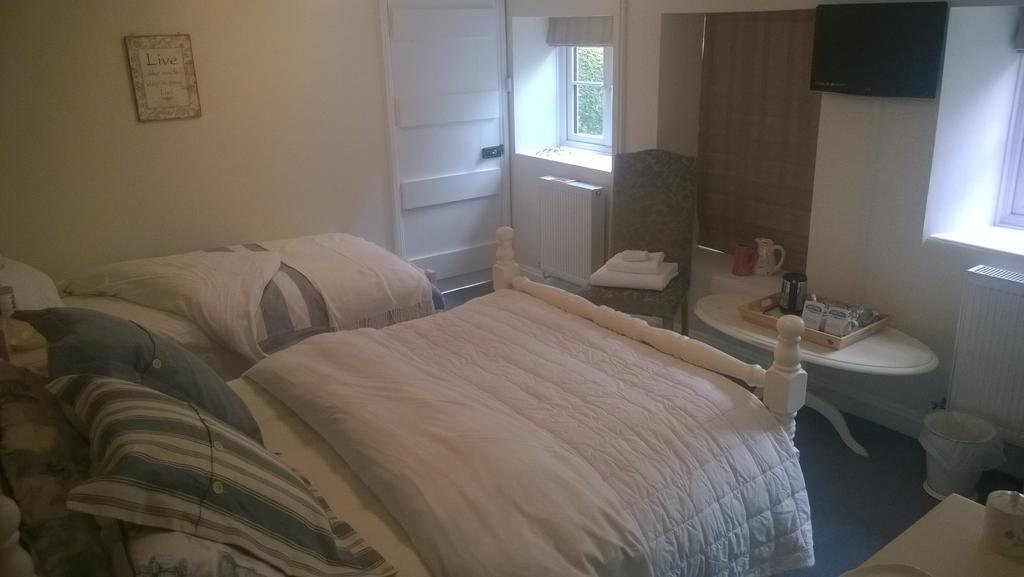 Troy House Bed & Breakfast Painswick Ruang foto
